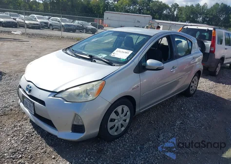 2012 Toyota Prius C Two z USA, uszkodzony, nr VIN JTDKDTB39C1018646